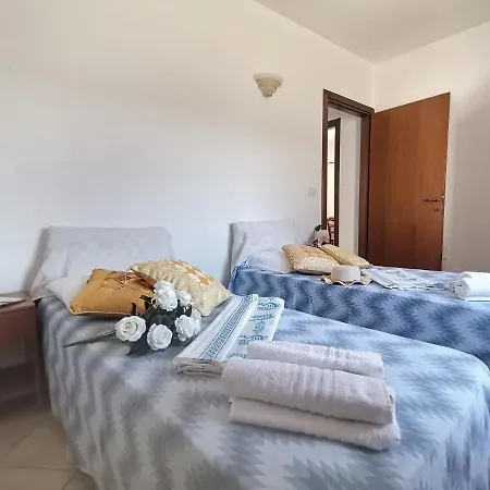 Casa Vicina Alla Spiaggia Con Bellissima Vista Mare