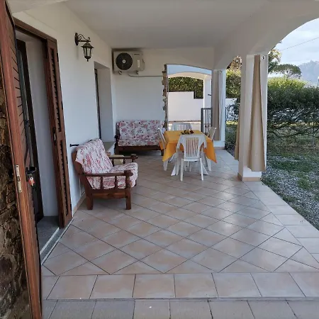 Casa Vicina Alla Spiaggia Con Bellissima Vista Mare 펜션 *