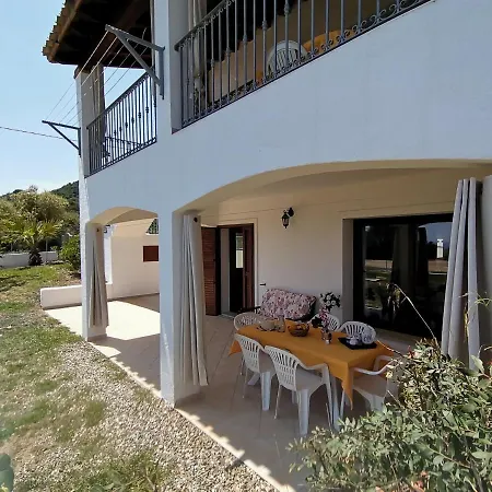 Casa Vicina Alla Spiaggia Con Bellissima Vista Mare * 테르테니아